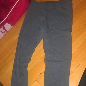 Plain grey leggings